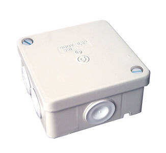 Selcast Junction box with membrane